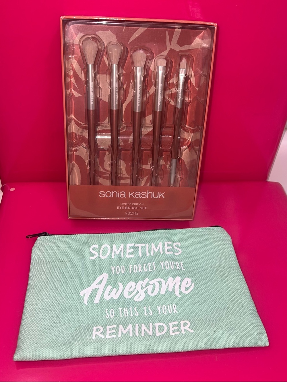 Sonia Kashuk Pink Eye Brush Set with Mint Green Pouch